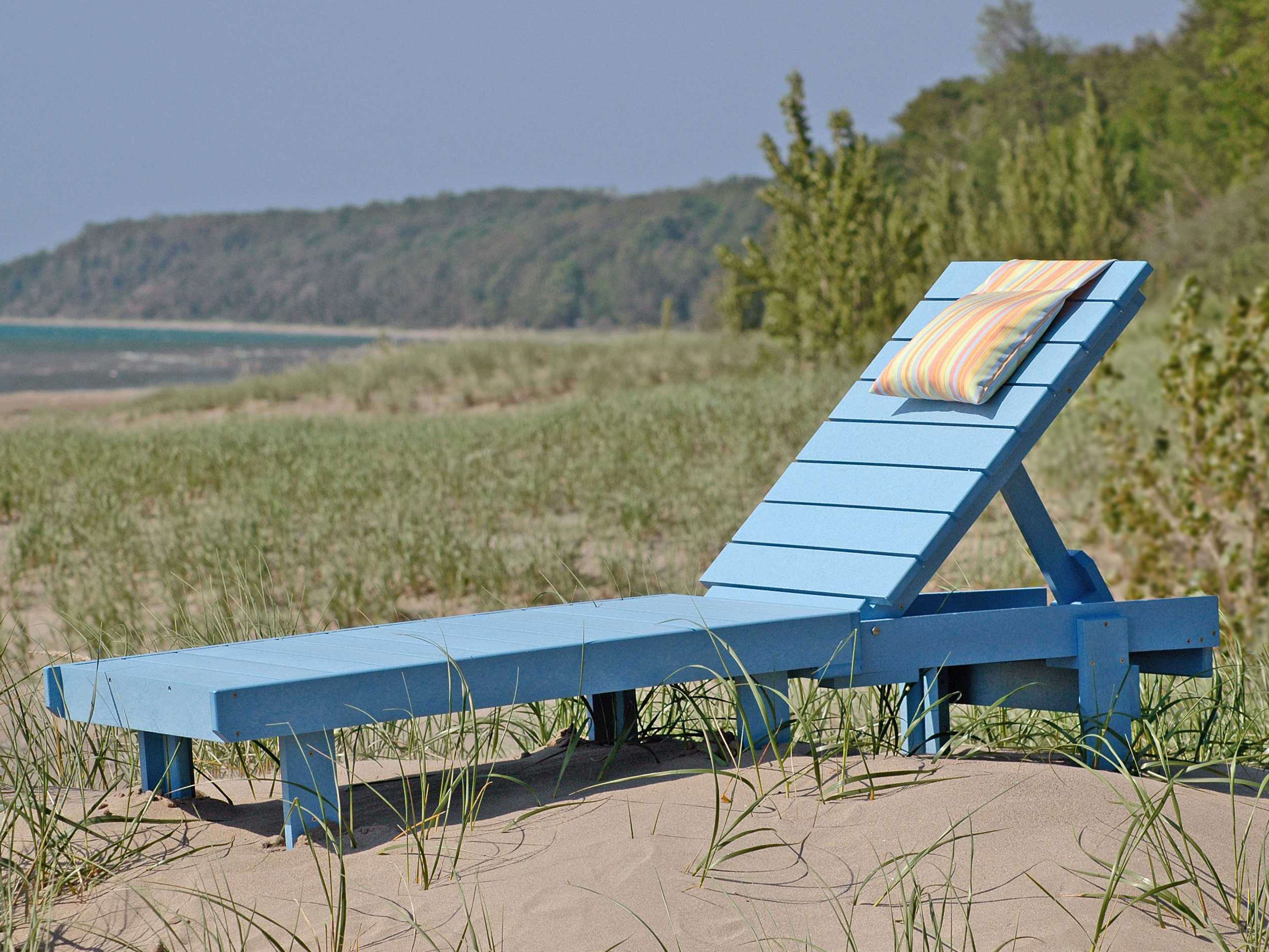 C.R. Plastic Generation Recycled Plastic Chaise Lounge with wheels L78