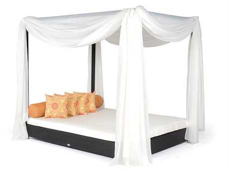 Caluco Dijon Wicker Double Bed with Canopy