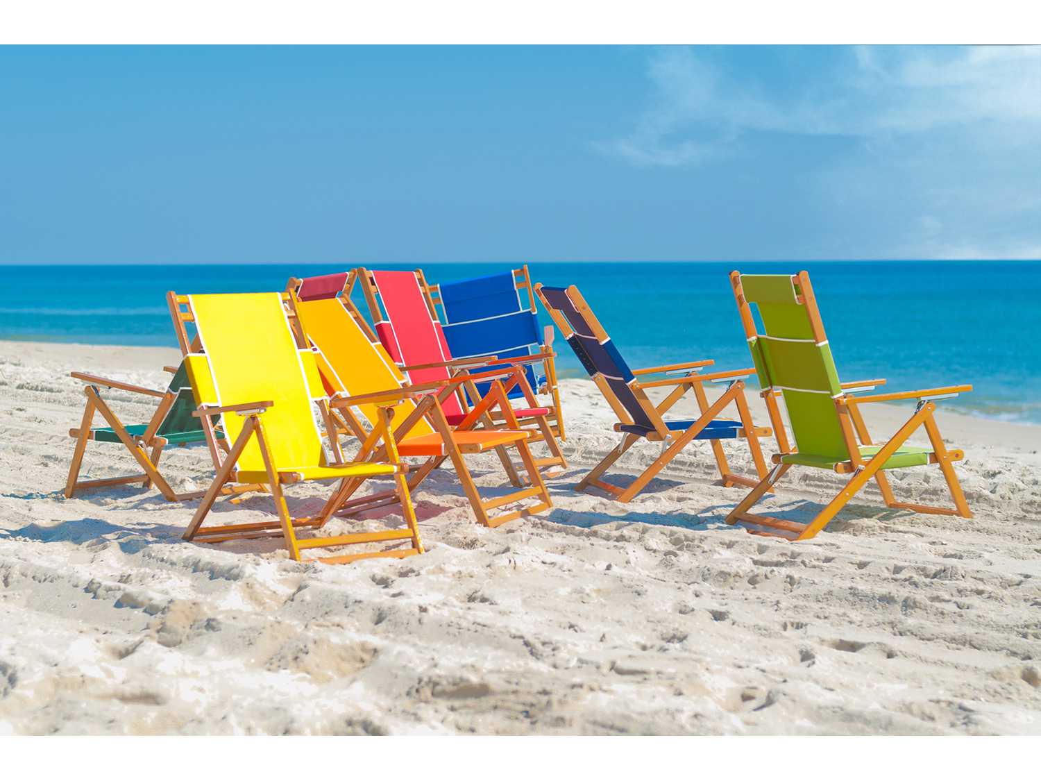 Frankford Umbrellas Wooden Beach Lounge Chair with Footrest FC101