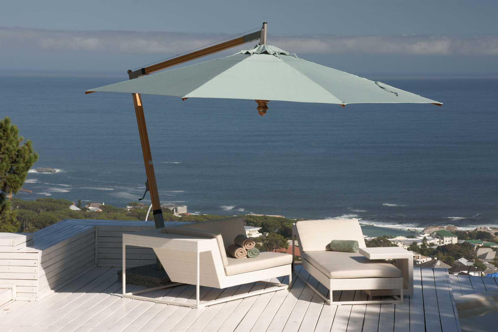 Luxuary Umbrellas Woodline Pendulum 11'6 Cantilever PENDULUM