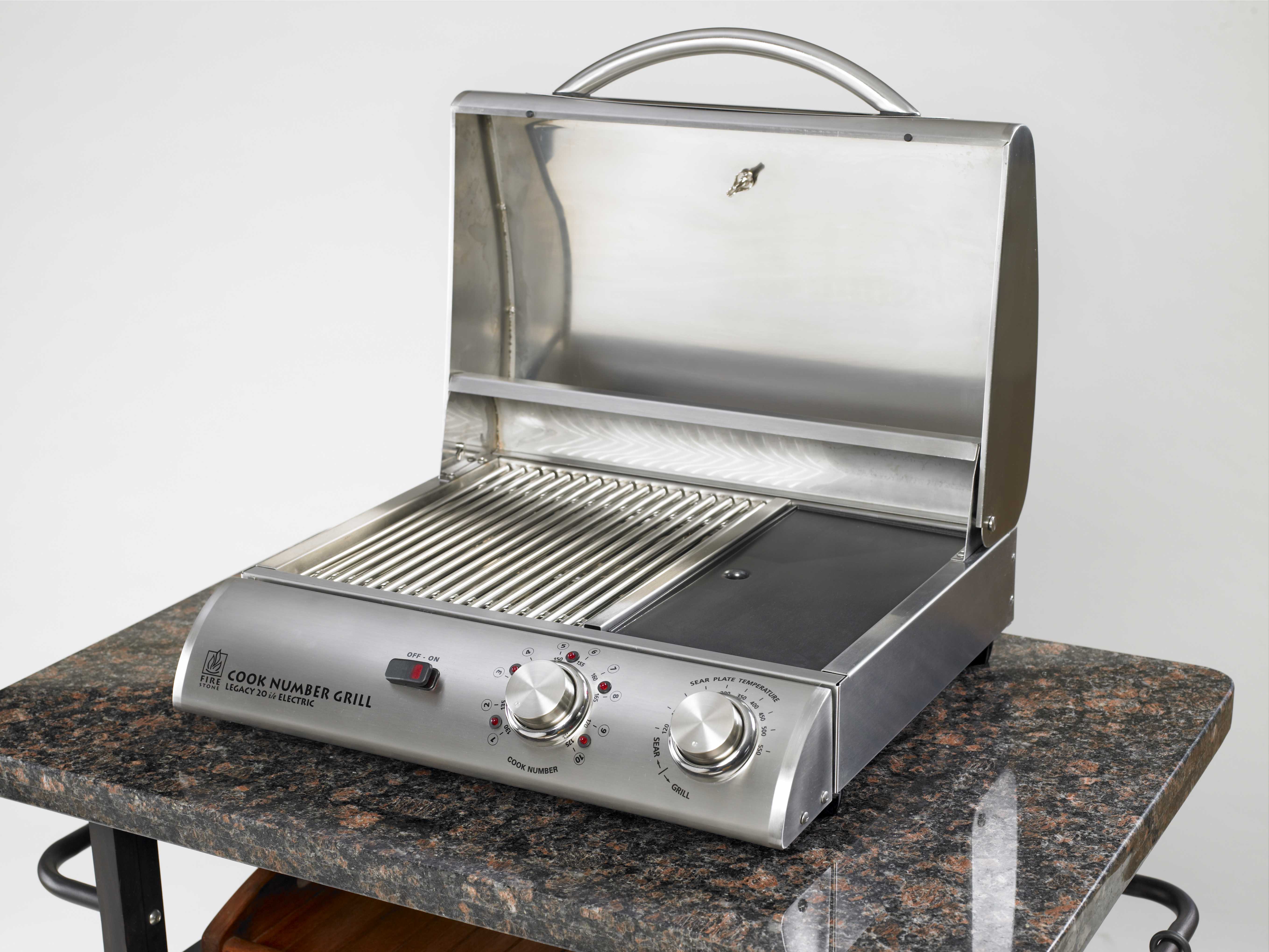 Outdoor GreatRoom Legacy 2 Stainless Steel 20 Grill with Black Vinyl