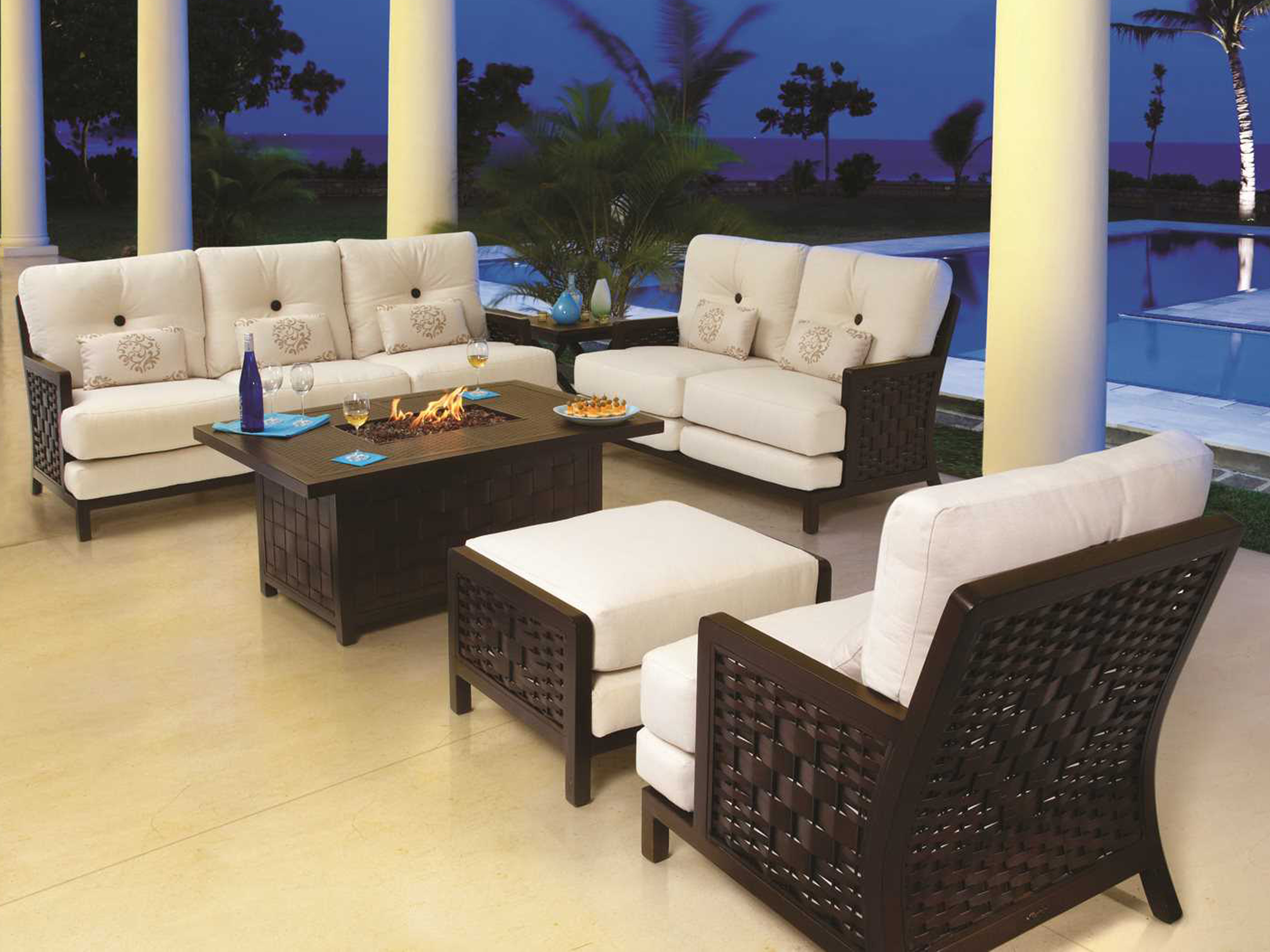 Castelle Spanish Bay Cushion Cast Aluminum Loveseat with Two Kidney Pillows 1911R