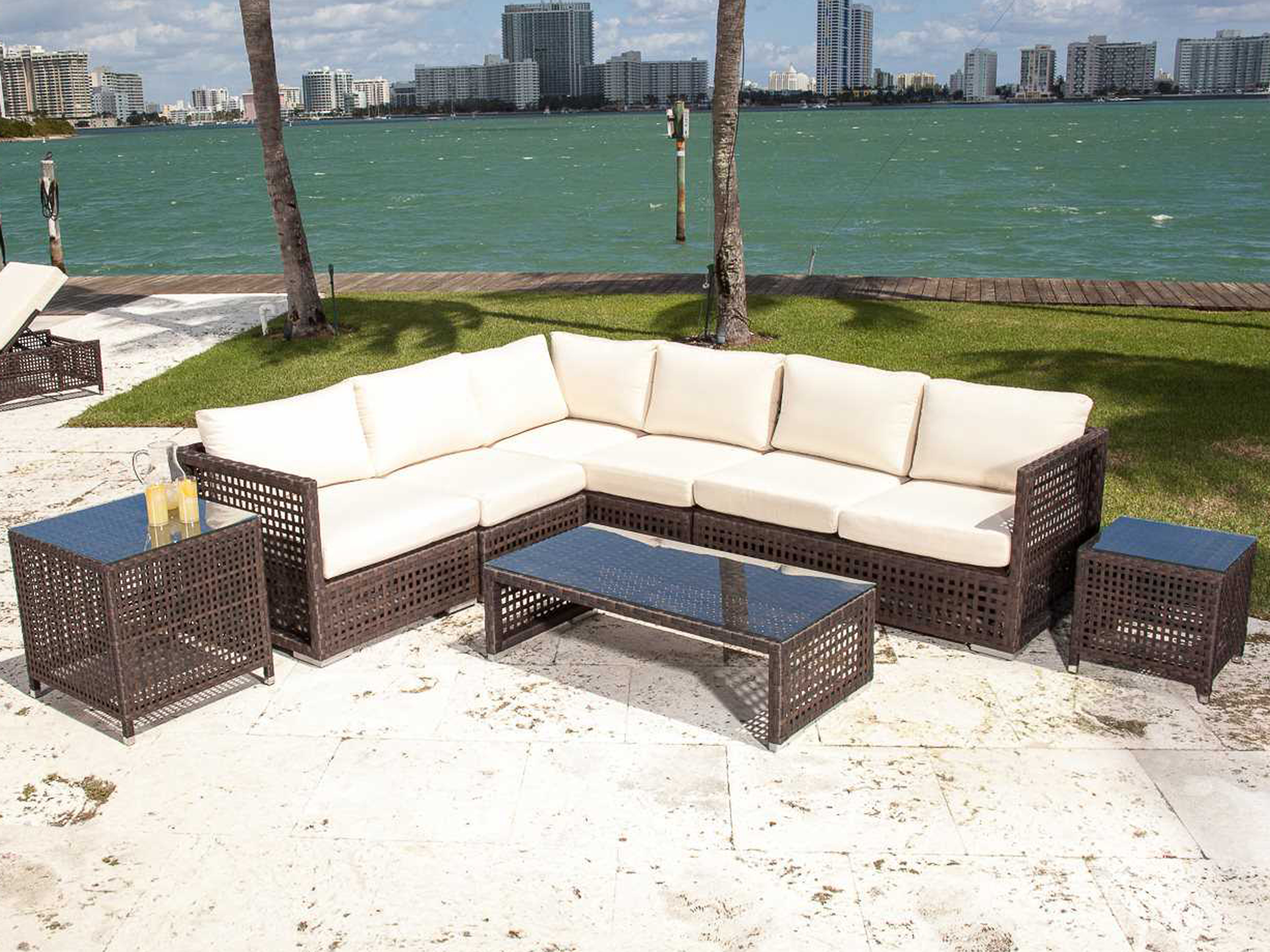 Source Outdoor Furniture Matterhorn Wicker Sectional Lounge Set SO