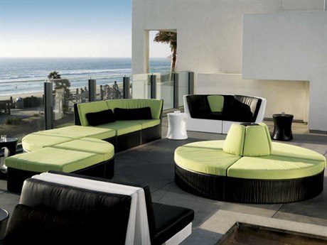 Tropitone Mobilis Recycled Plastic Lounge Set