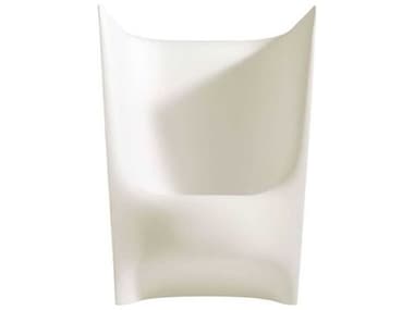 Driade Outdoor Plie Grand Plie Piaffe Polyethylene Monobloc Lounge Chair in White DRID47358A002