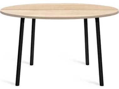 Emeco Outdoor Run By Sam Hecht And Kim Colin Accoya / Black Powder Coated 42'' Wide Aluminum Round Chat Table EMORTR42BACC