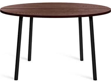 Emeco Outdoor Run By Sam Hecht And Kim Colin Aluminum Black 42'' Wide Round Chat Table with Walnut Top EMORTR42BWAL
