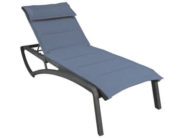 Grosfillex Sunset Sling Aluminum Resin Volcanic Black Comfort Chaise Lounge in Madras Blue GXUT220288