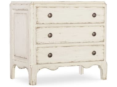Hooker Furniture Americana 32" Wide 3-Drawer Oak Wood Nightstand HOO70509001502