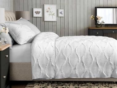 Michael Amini Janelle White Three-Piece Queen Duvet Set AICBCSQD03JANELWHT