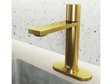 Vigo Halsey Matte Gold 1-Handle Bathroom Faucet with Deck Plate VIVG01045MGK1