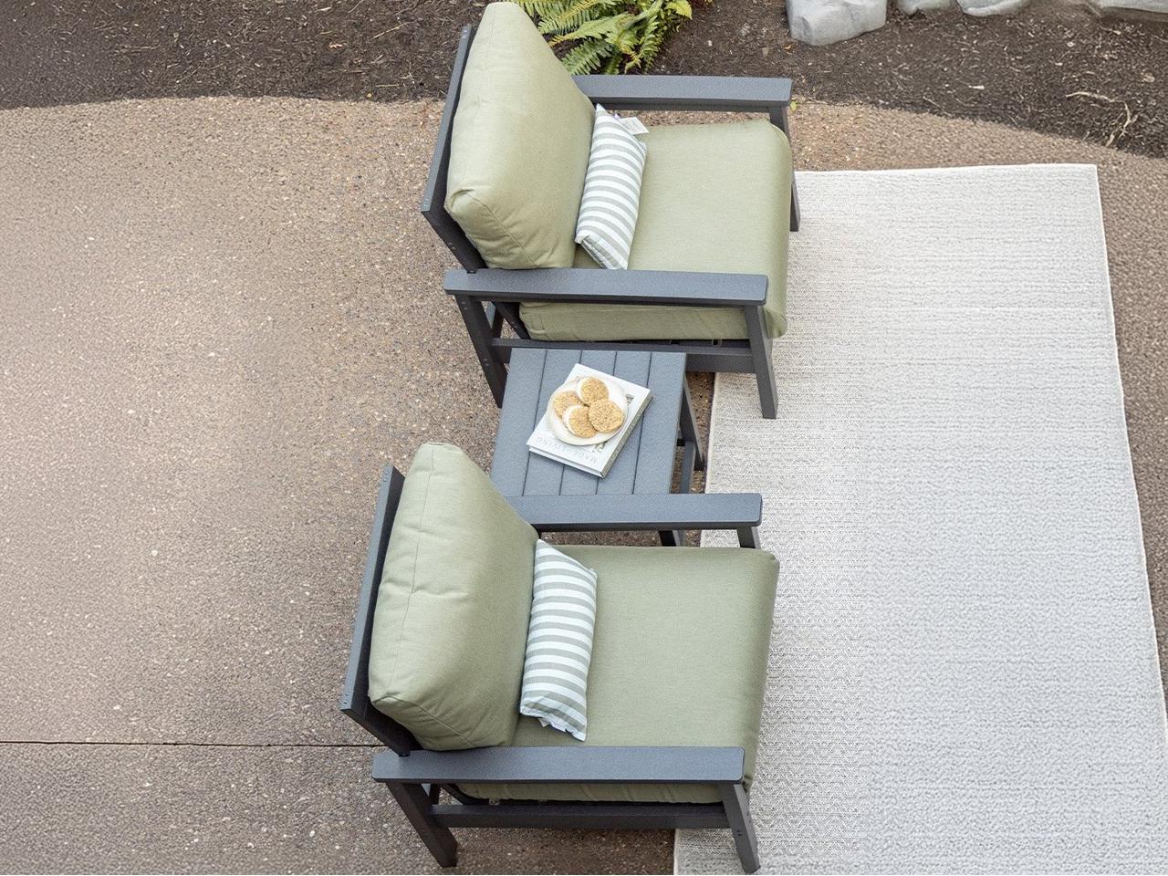 クラシック　cd × 28 Berlin Gardens Camden Recycled Plastic Patio Lounge Chair