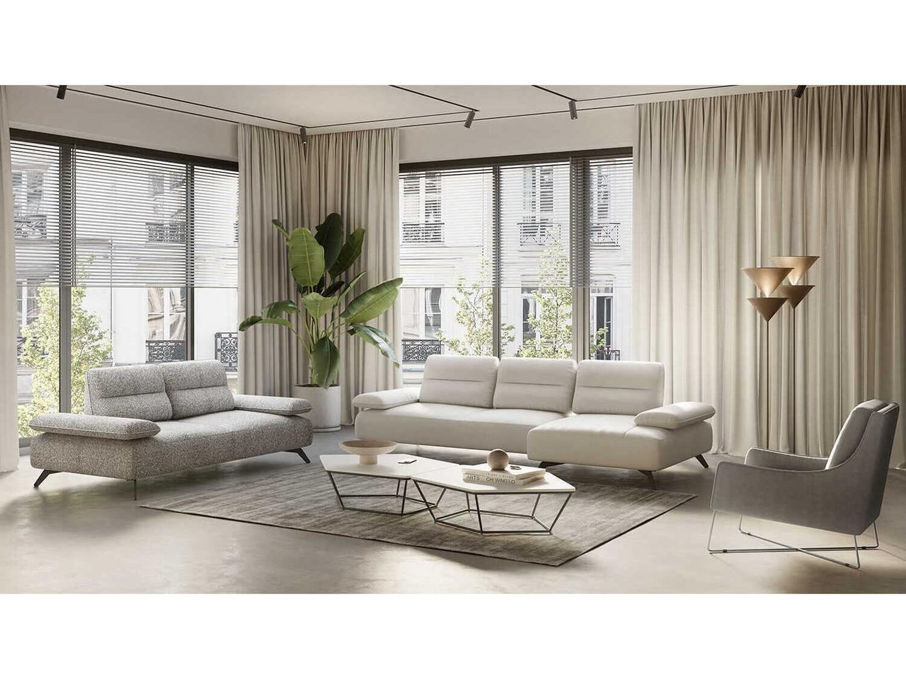 Natuzzi Editions Regina Accent Chair | B903003 | PatioLiving