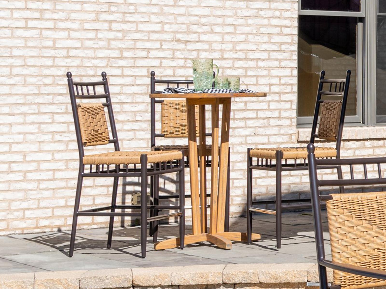 Lloyd Flanders Low Country Wicker Bar Set