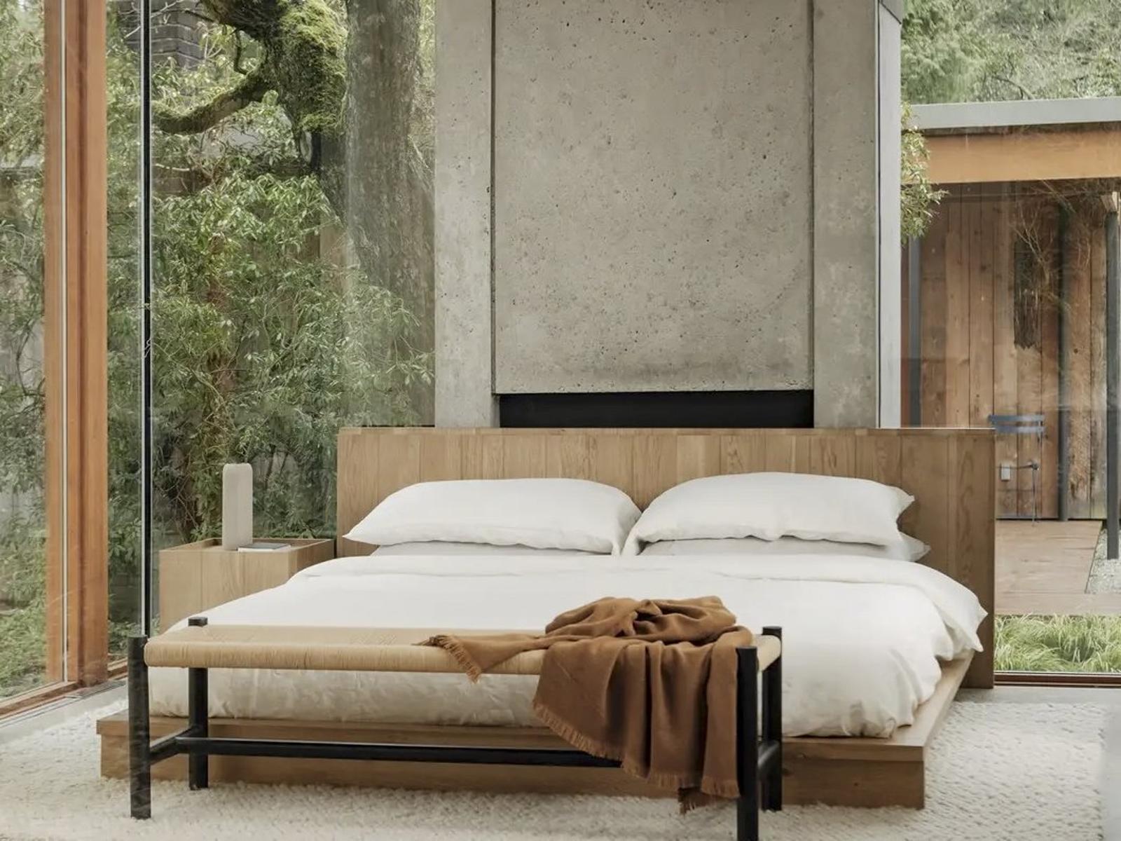 Moe's Home Plank Bedroom Set