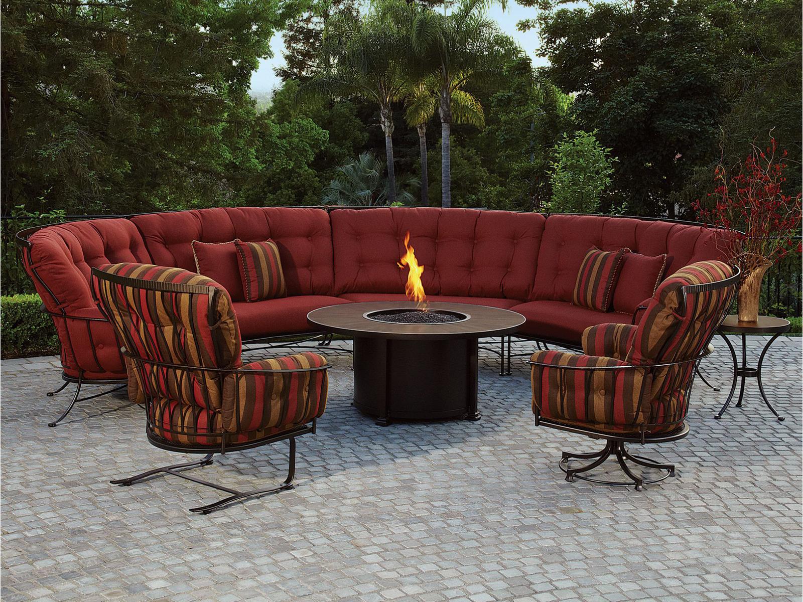 OW Lee Monterra Wrought Iron Outdoor Lounge Set
