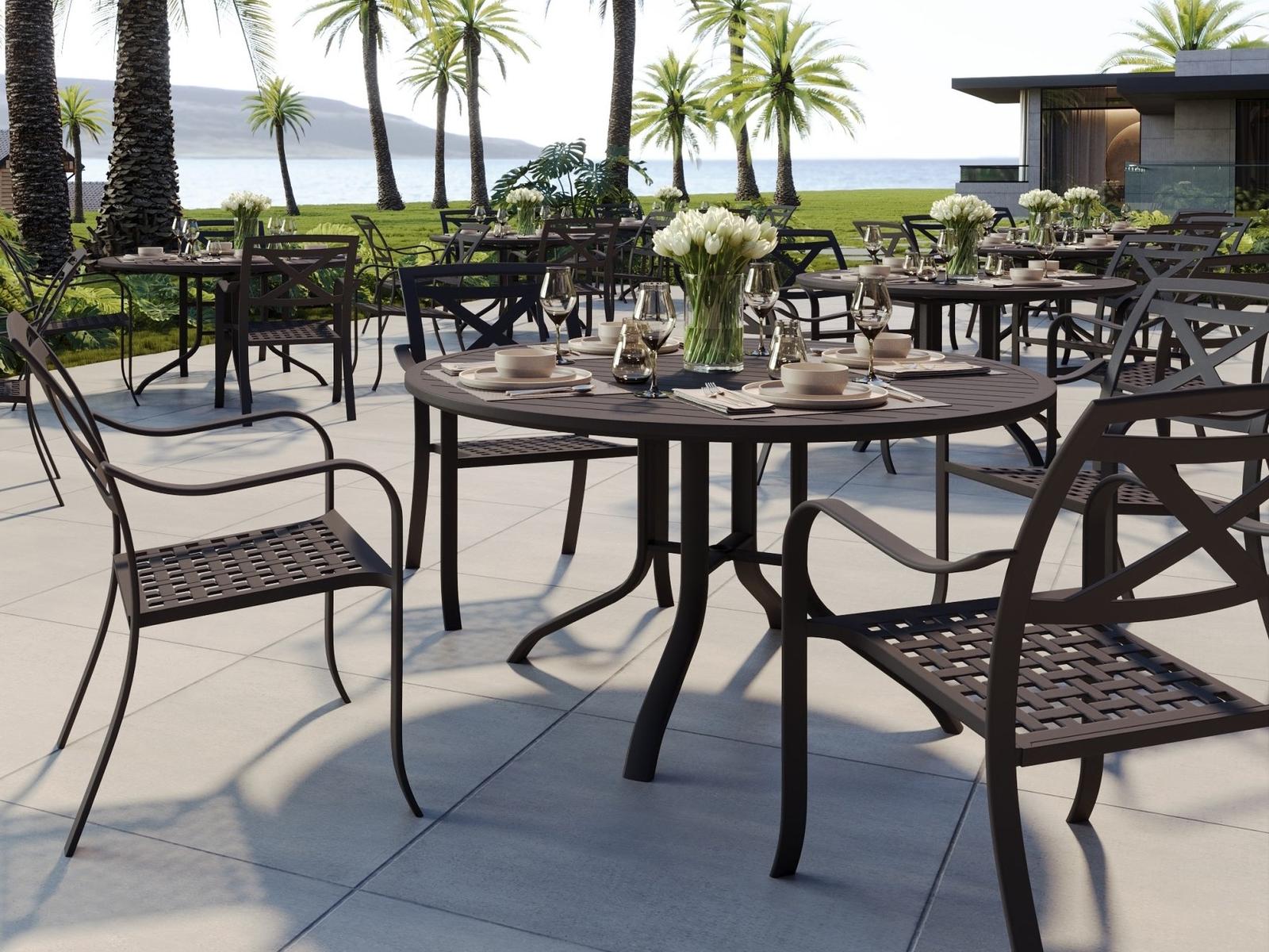 Tropitone Catalina Cast Aluminum Dining Set