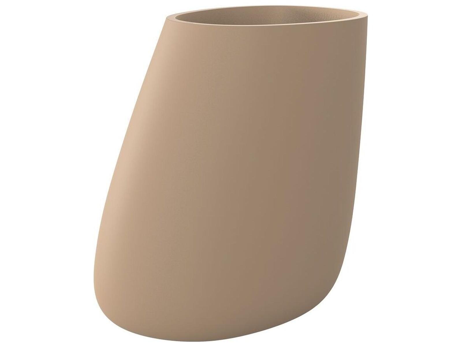 Vondom Outdoor Stone Camel Planter