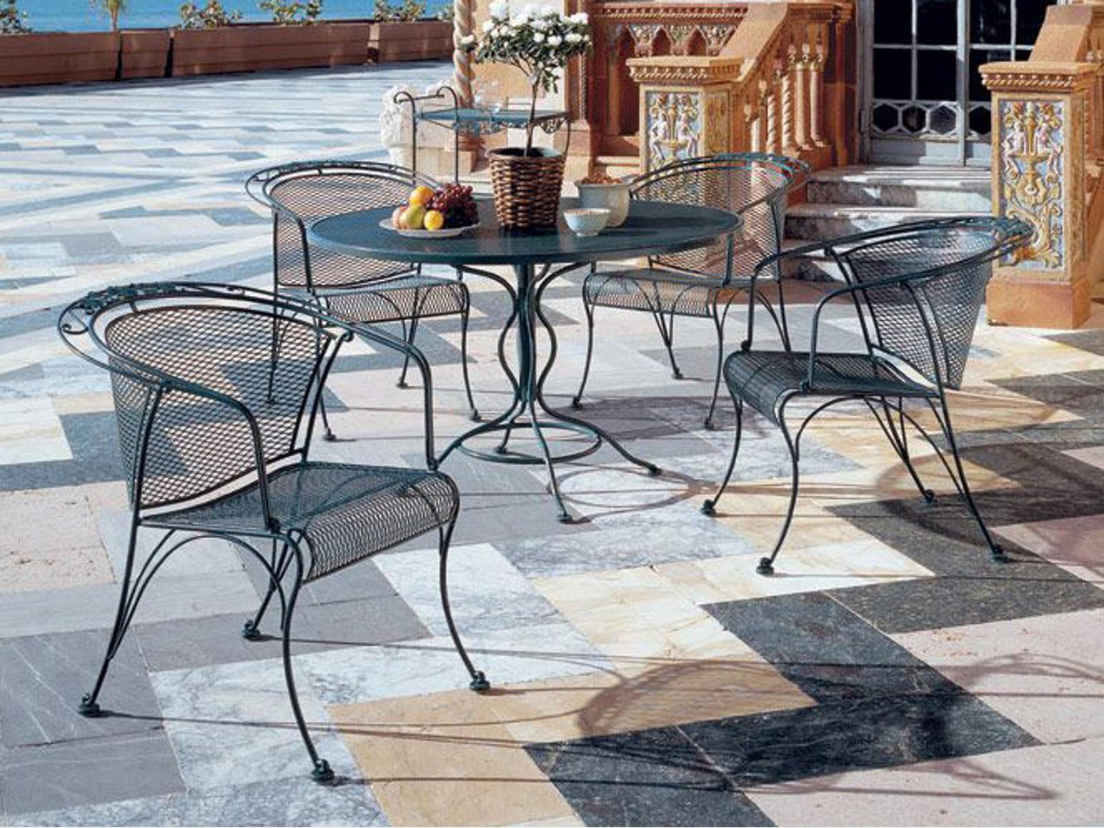 Woodard Briarwood Wrought Iron Outdoor Patio Dining Set