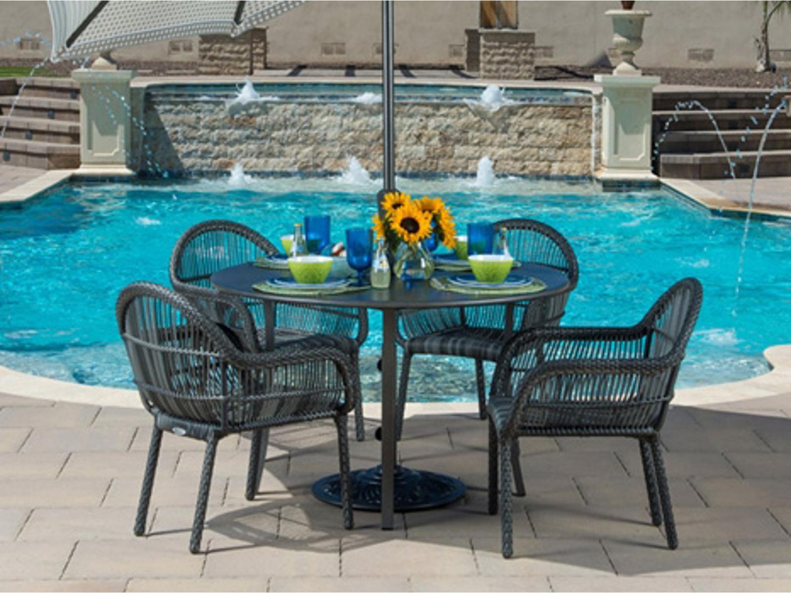 Woodard Cape Wicker Outdoor Patio Dining Set