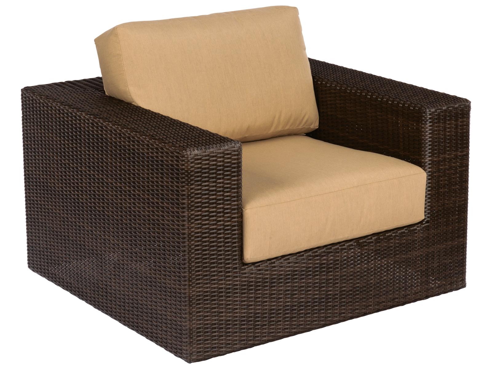 Whitecraft Montecito Coffee Wicker Swivel Patio Lounge Chair