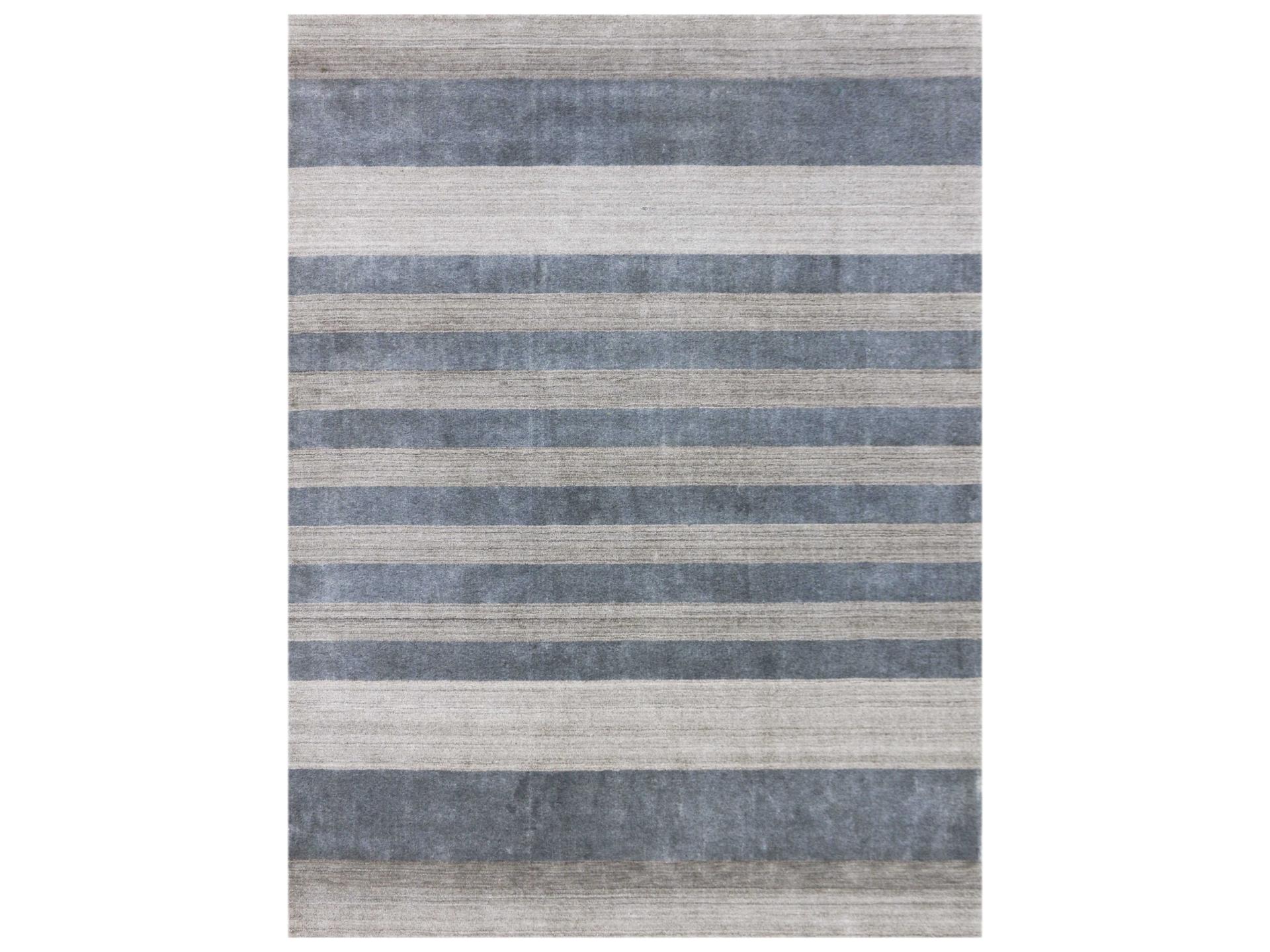Blend Collection Hand-Woven Wool and Viscose Area Rug in Warwick Gray