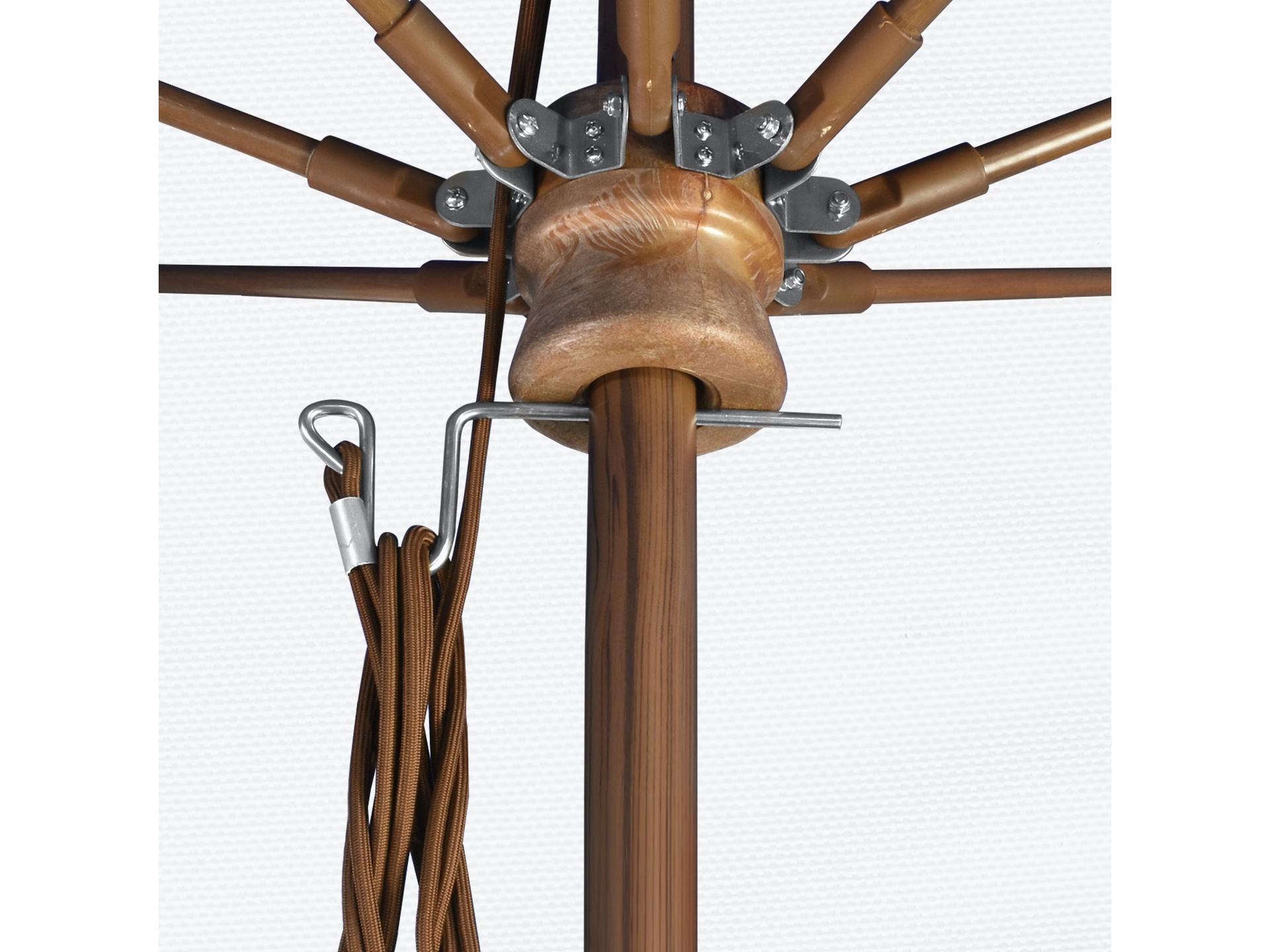California Outdoor Umbrella Quick Ship Madera Series Faux Wood Aluminum Market 9 Foot Octagon Pulley Lift Outdoor Umbrella