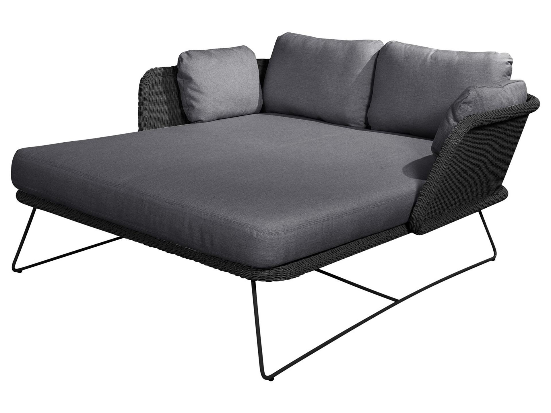 Cane-line Horizon Outdoor Daybed with Black Weave and Grey Natté Cushions