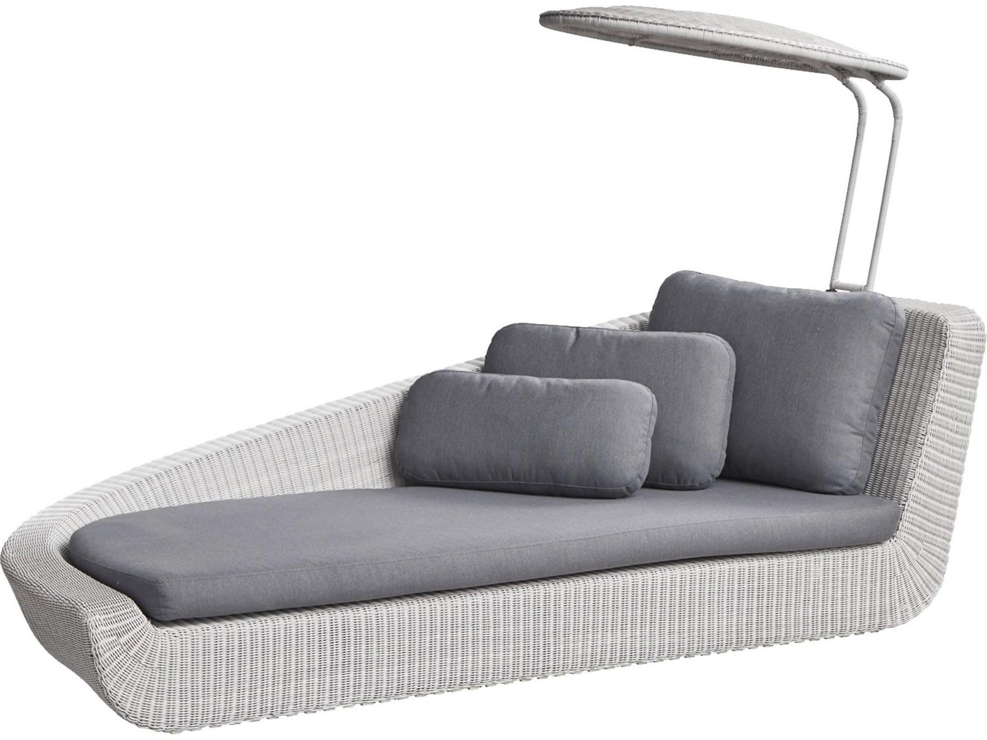 Cane Line Outdoor Savannah Wicker Right Arm Daybed