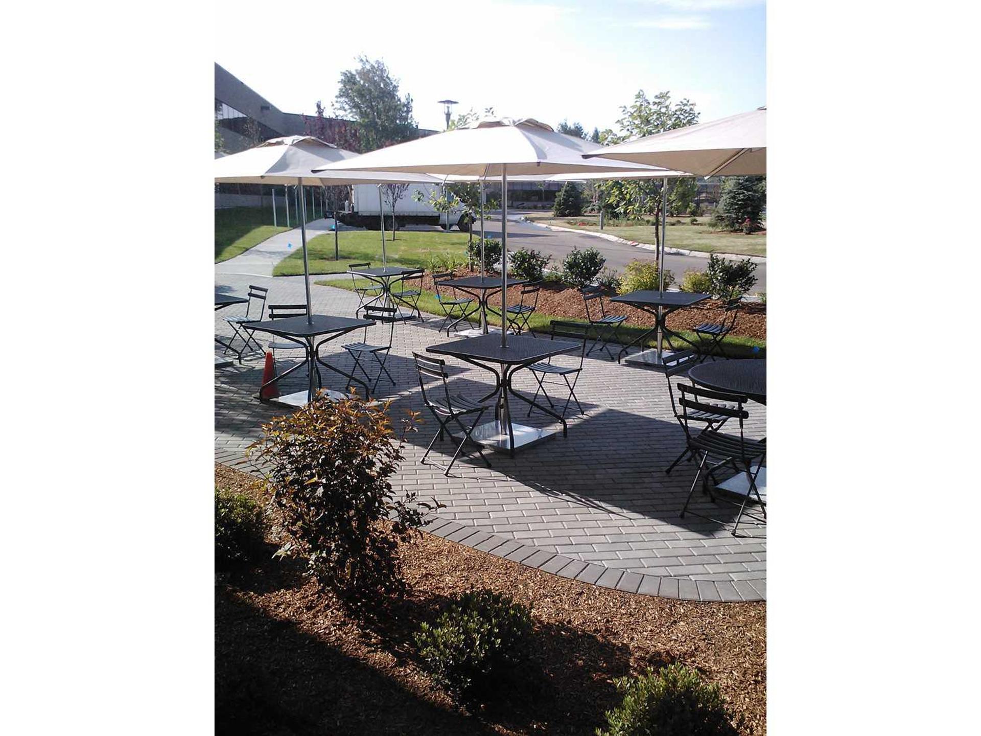 EMU Arc En Ciel Steel Outdoor Patio Dining Set