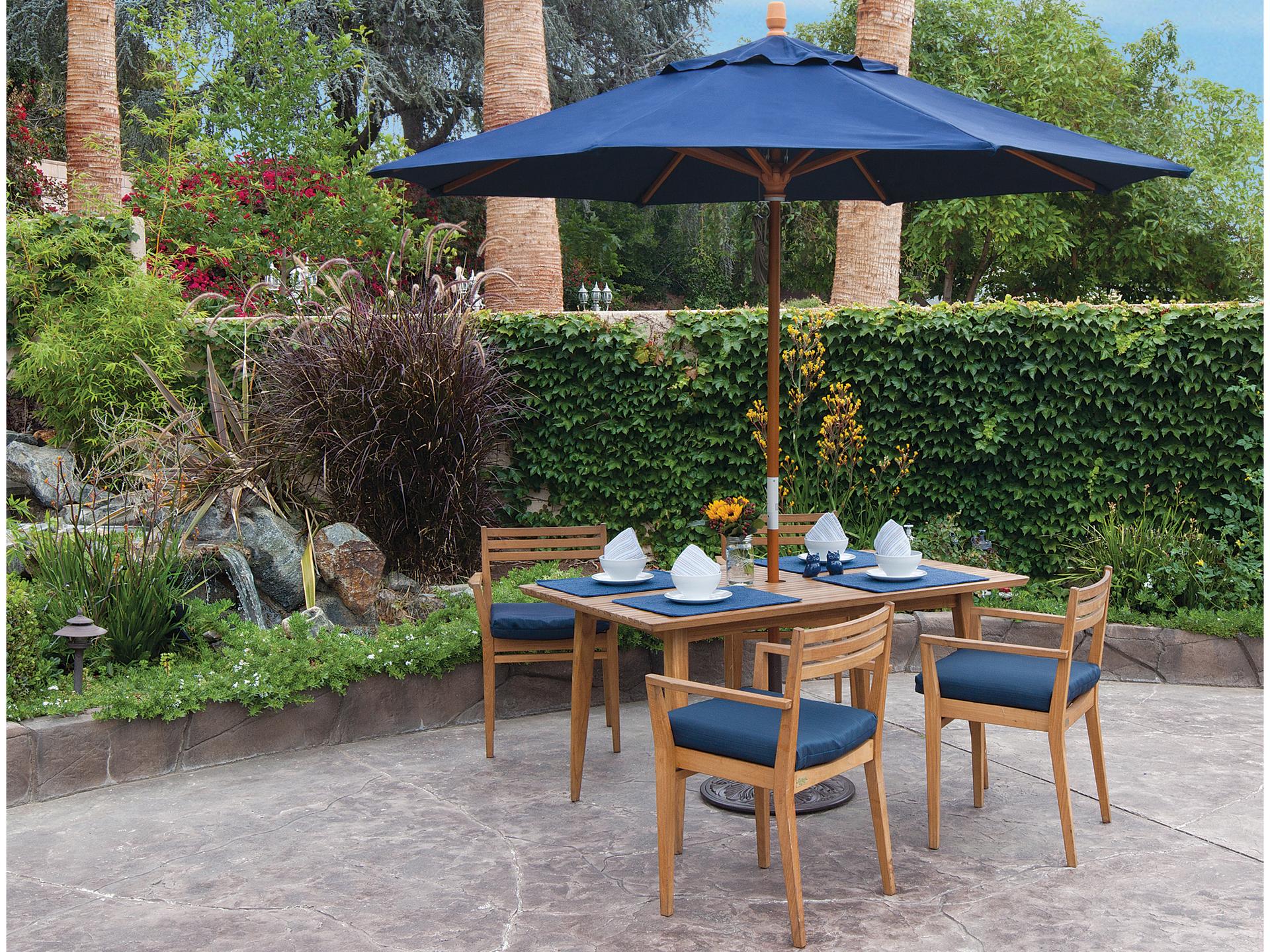 9-Foot Octagon Quad Pulley Lift Market Umbrella Hardwood Frame