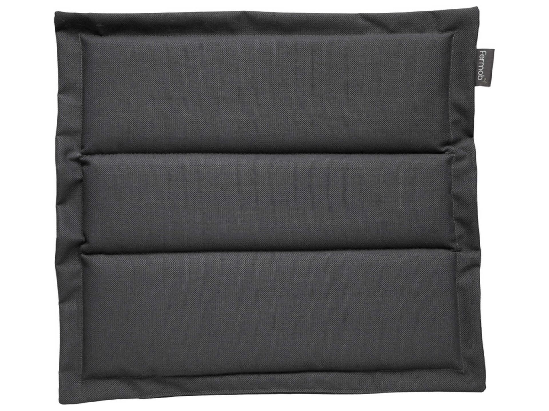 Luxembourg Outdoor Seat Cushion in Midnight Grey
