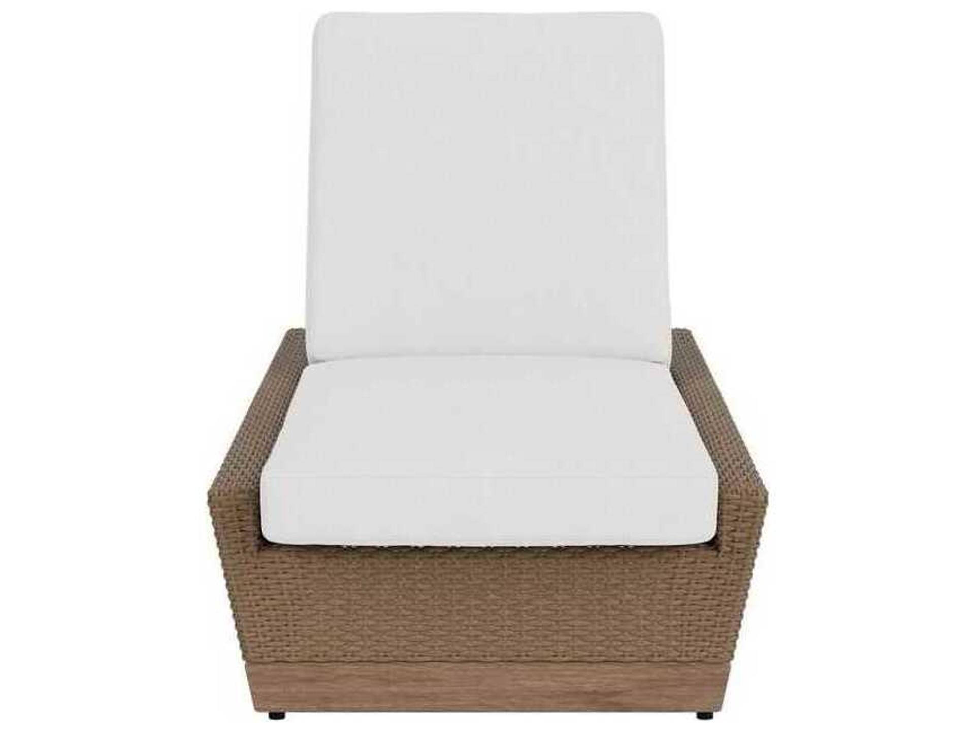 Lloyd Flanders Charisma Aluminum Wicker Chaise Lounge