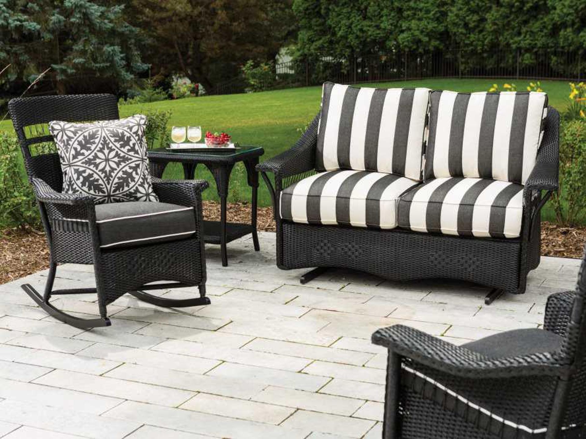 Nantucket Wicker Outdoor Patio Lounge Set