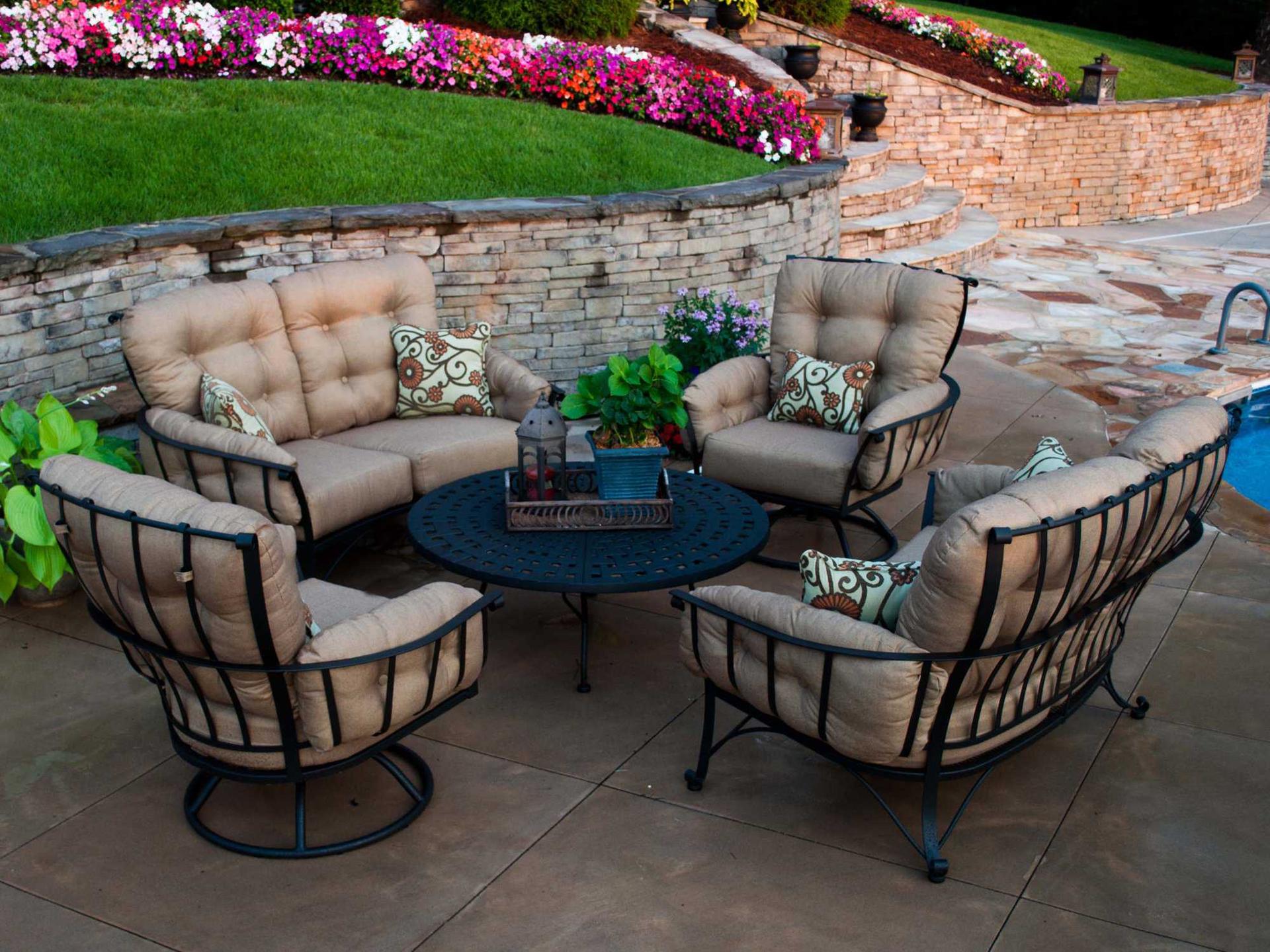 Vinings Deep Seating Wrought Iron Lounge Set
