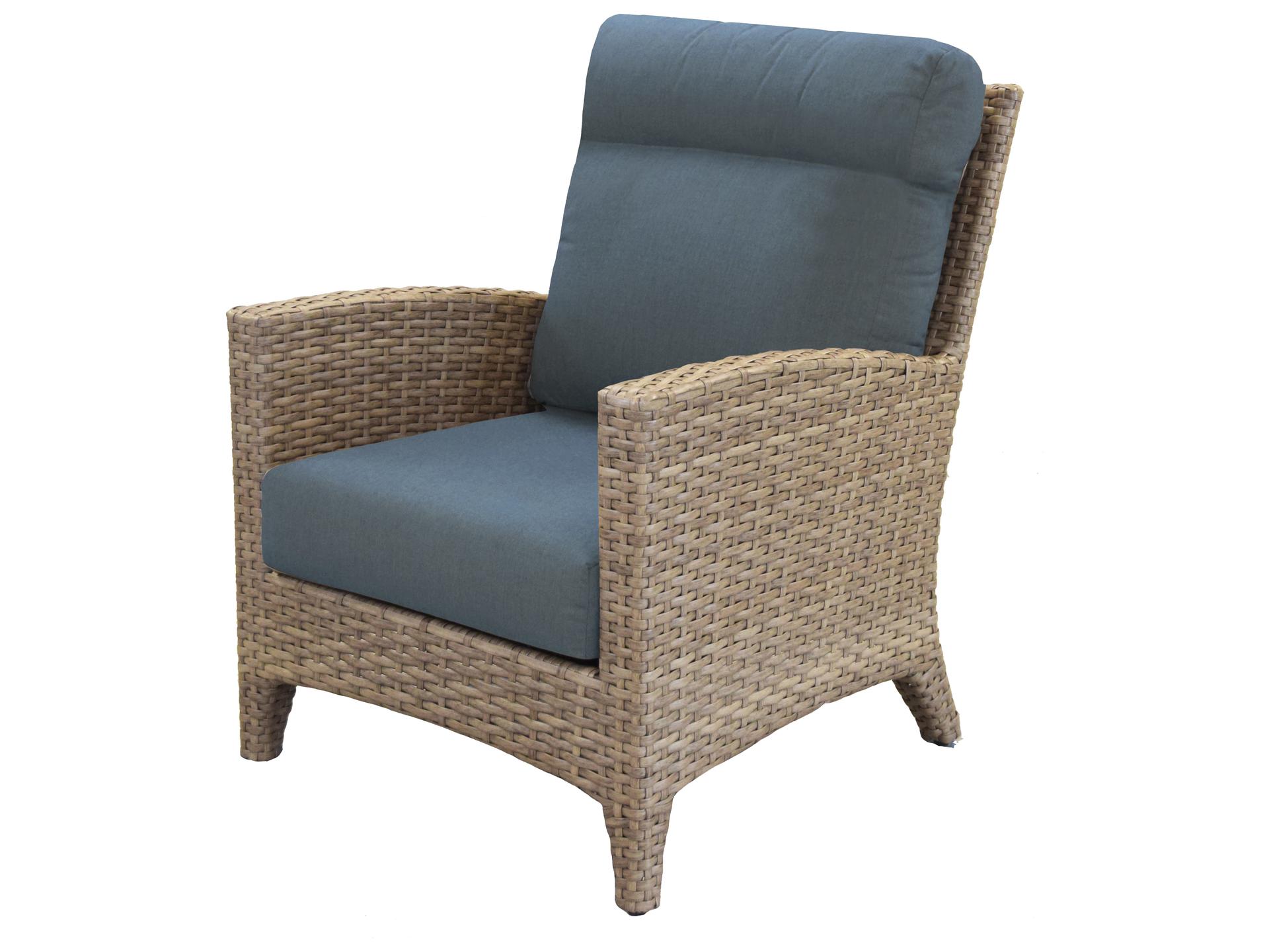Cavalier All-Weather Wicker Outdoor Lounge Chair