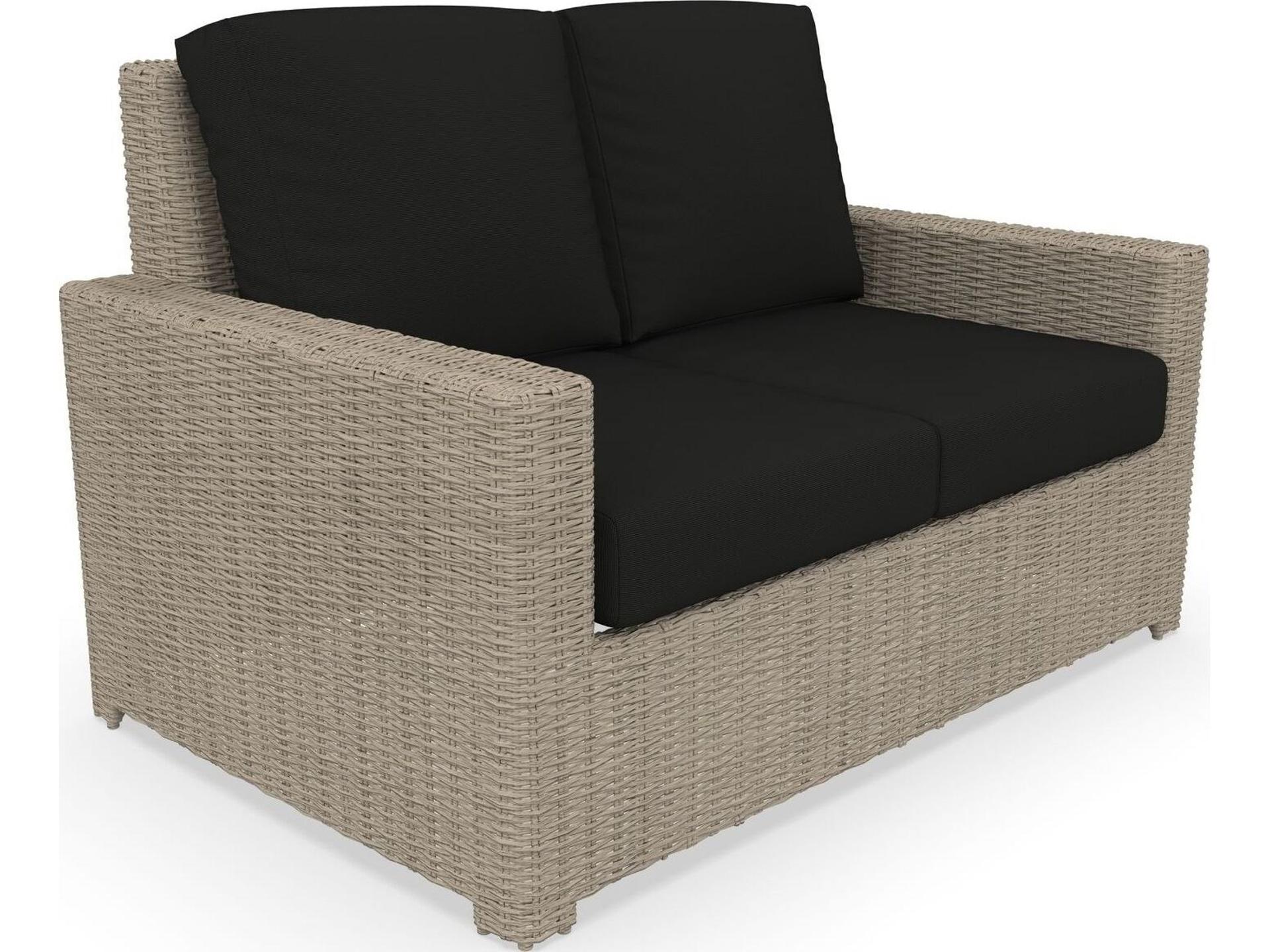 Terraza Wicker Loveseat