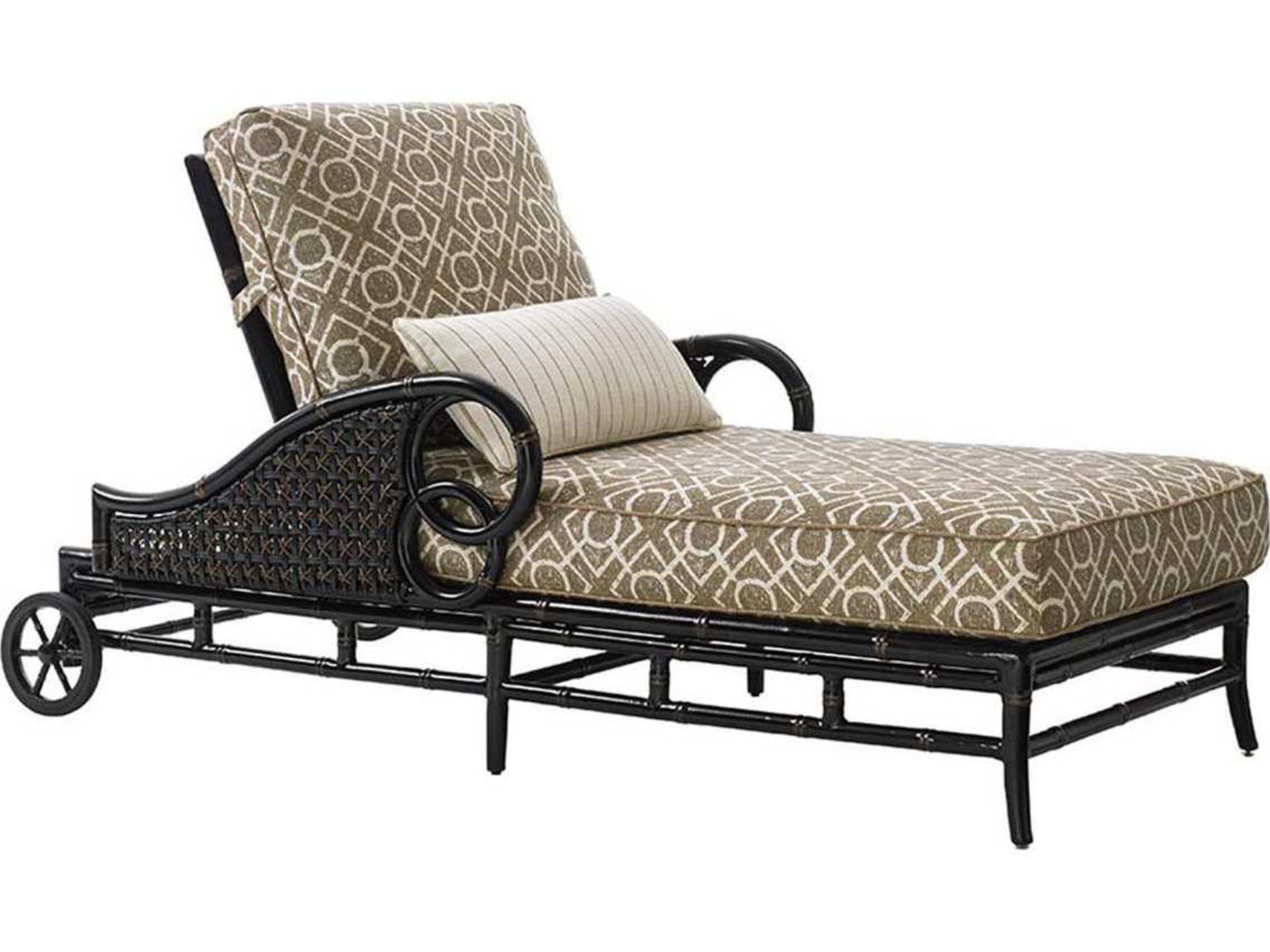 Marimba Wicker Chaise Lounge