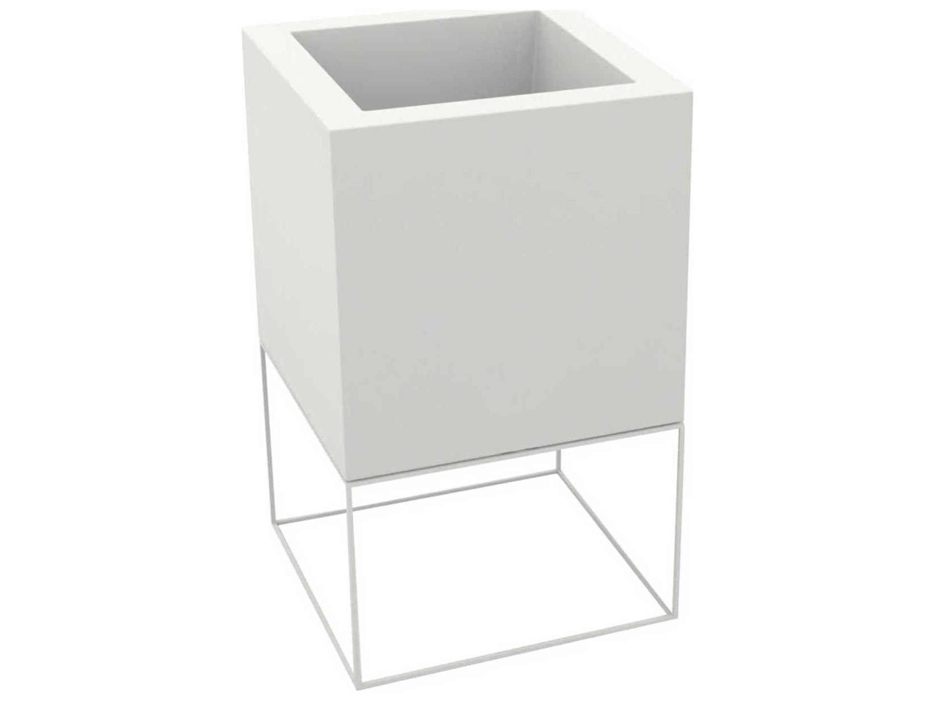 Vela White Matte Planter