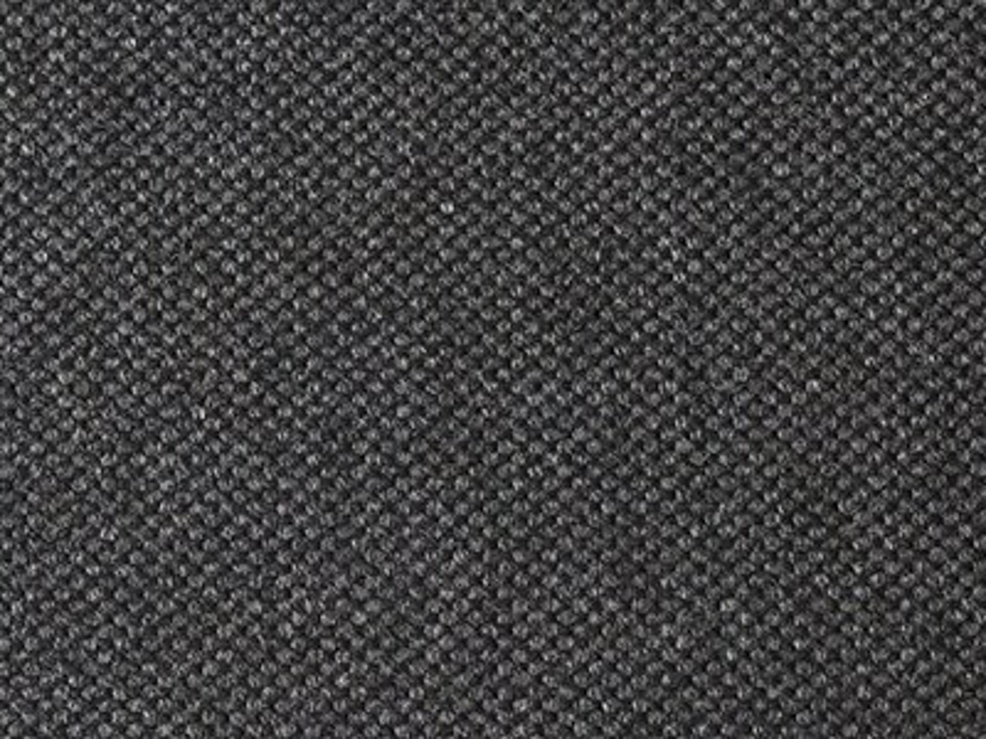 Fabric: Natte Black