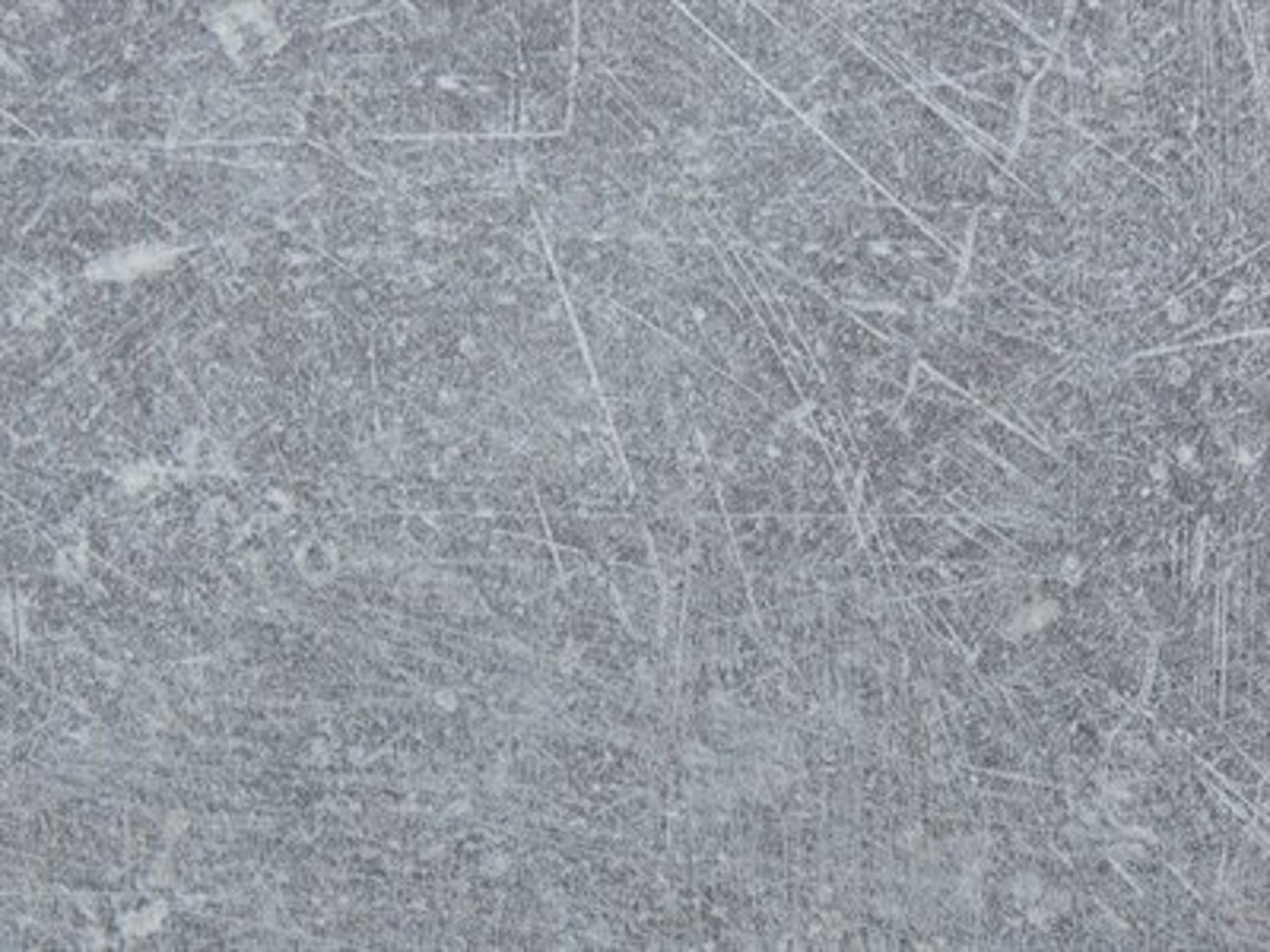 Top Finish: Scratched Grey HPL