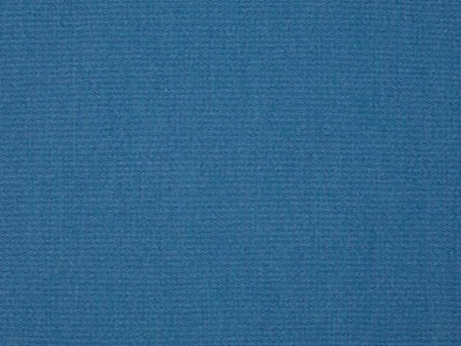 Fabric: Sunbrella Canvas Regatta