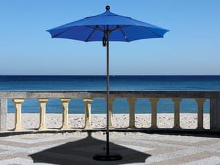 California Outdoor Patio Umbrella Custom Venture Series 7.5 Foot Octagon Market Aluminum Outdoor Patio Umbrella with Push Lift System