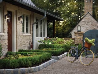 Hinkley Bromley Outdoor Wall Light