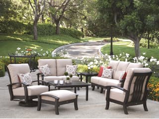 Mallin Georgetown Loveseat - Thumbnail 5