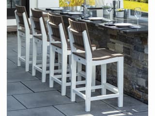 Seaside Casual Mad Recycled Plastic Patio Dining Set