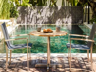 Three Birds Casual Avanti Steel Round Outdoor Patio Dining Table