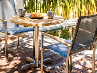 Three Birds Casual Avanti Steel Round Outdoor Patio Dining Table
