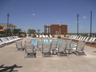 Tropitone South Beach Wave Aluminum Lounge Set