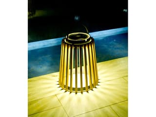 UnoPiu Solare Lamp in Teak and Graphite Aluminium